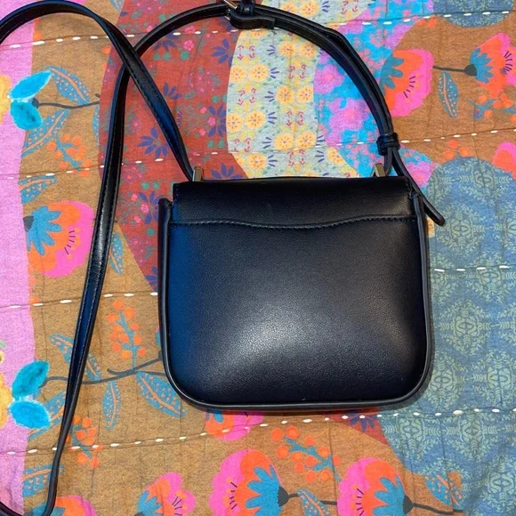 Black Leather crossbody - Picture 3 of 4